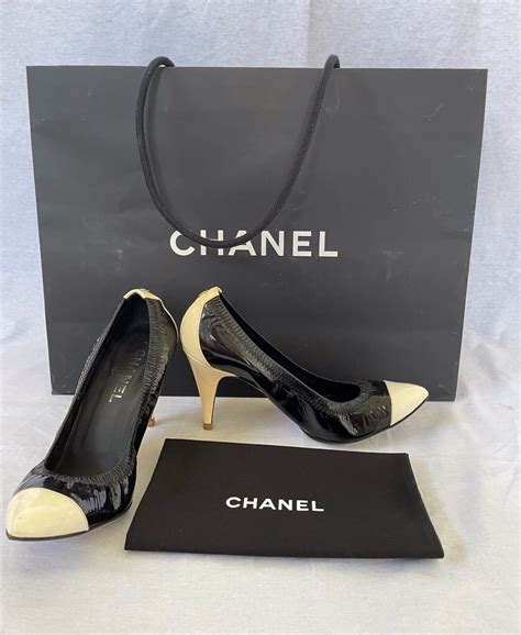 original chanel women shoes.